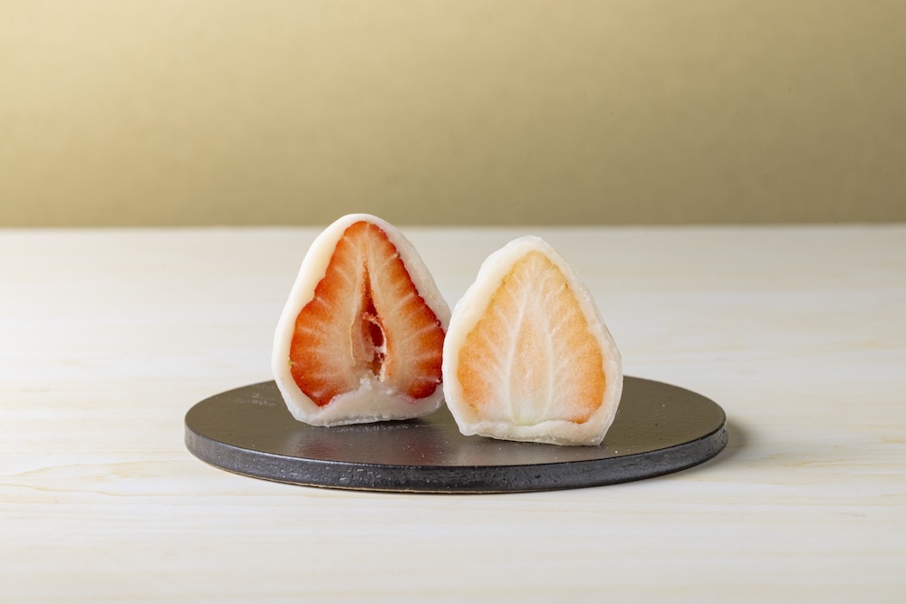 紅白カラーの「いちご大福」イメージ