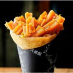 「やきいも処 DOCO弐番館」の「干し芋 塩バタークレープ」1,300円