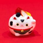 エキュート立川の「アンの工房」より、各日10個限定で販売される「まねきねこカップ」税込み630円