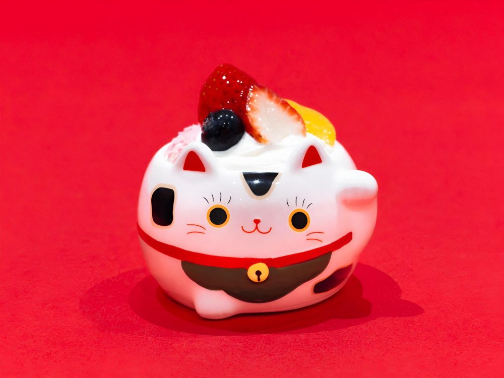 エキュート立川の「アンの工房」より、各日10個限定で販売される「まねきねこカップ」税込み630円