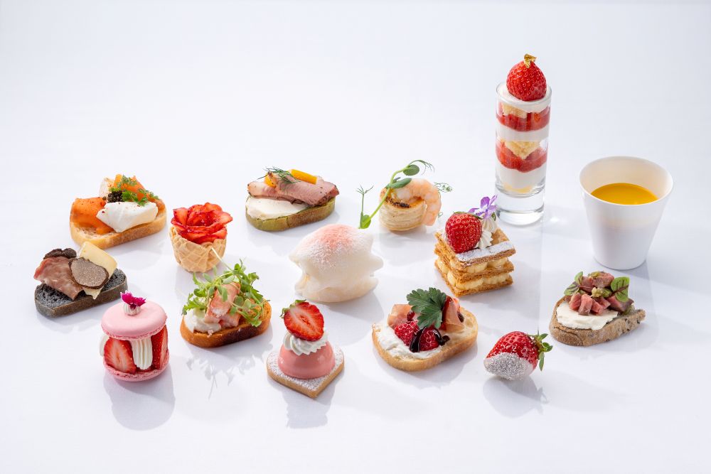 「フロマージュ・タルティーヌ&ストロベリー・ミニャルディーズ」イメージ