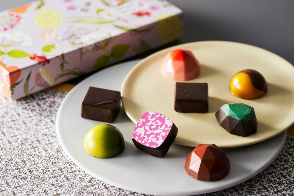 2サイズ展開の「チョコレートセット」4個入り・税込み1,674円～