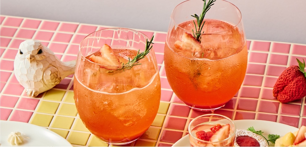 「ノスタルジックいちごアフタヌーンティー」イメージ