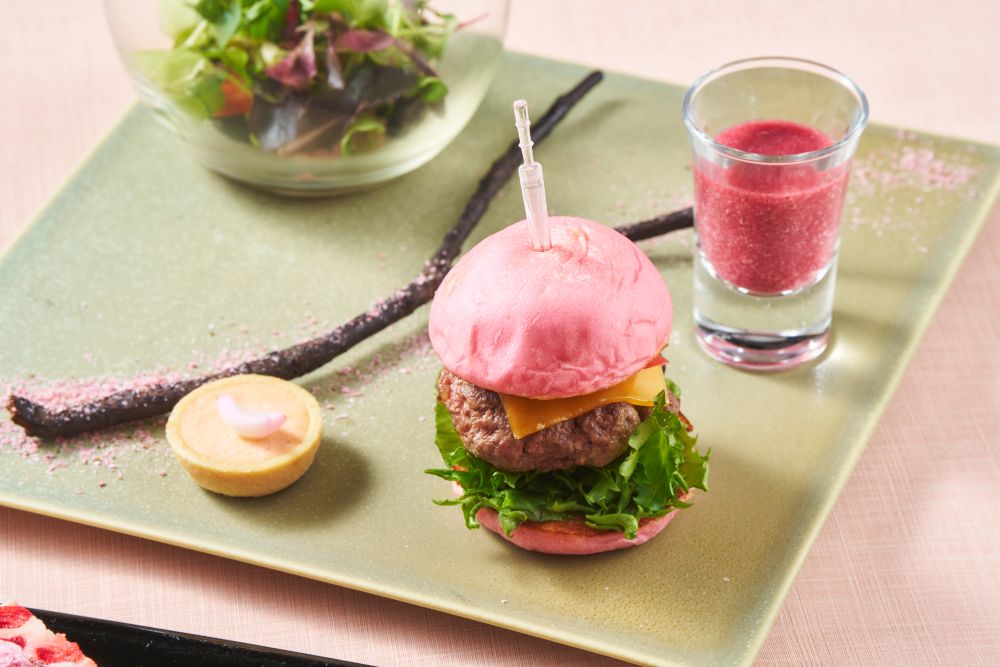 「桜といちごのアフタヌーンティー」イメージ