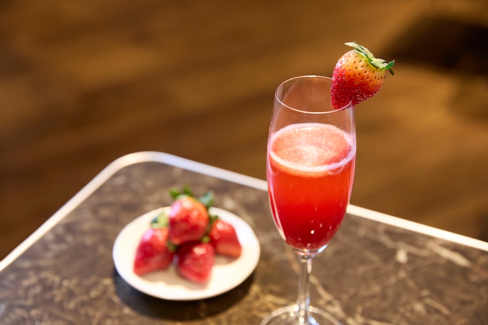 「Tana La Terrazza」の「ストロベリーニ（苺のカクテル）」税込み990円