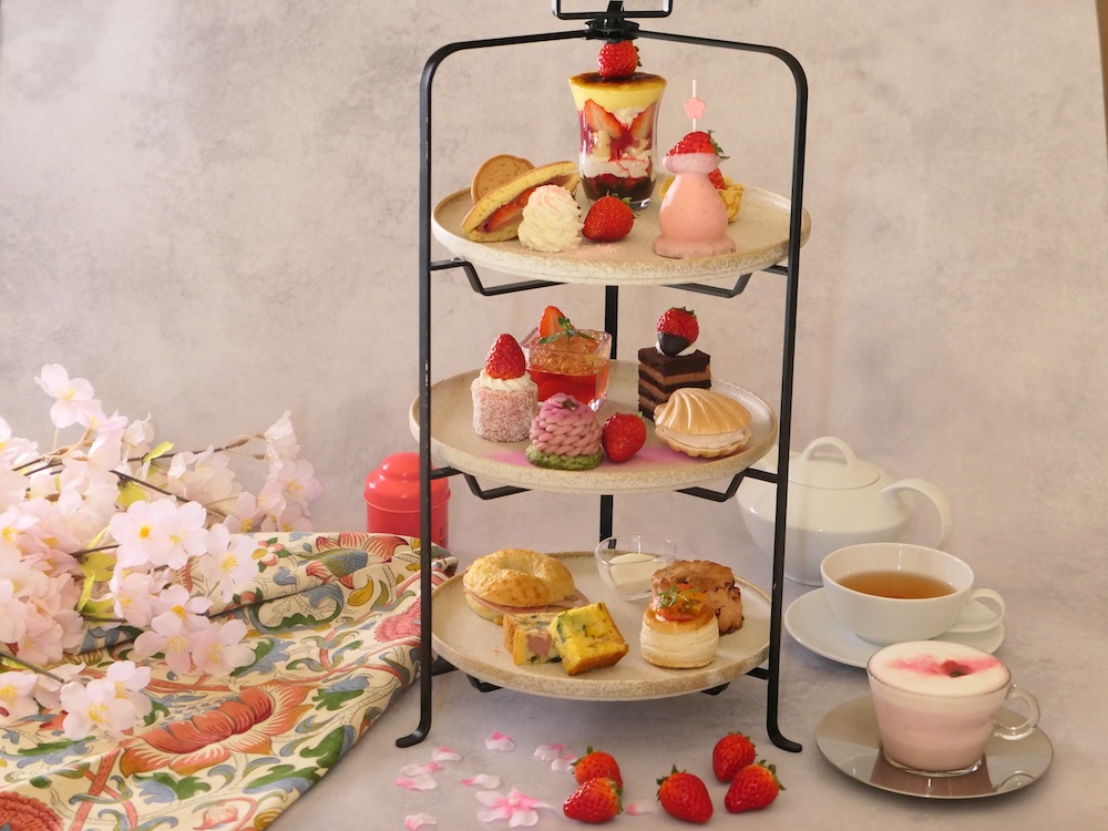 「いちごと桜のアフタヌーンティー」イメージ