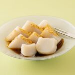 エキュート日暮里の「船橋屋」より販売される「親子猫カップくず餅」税込み570円