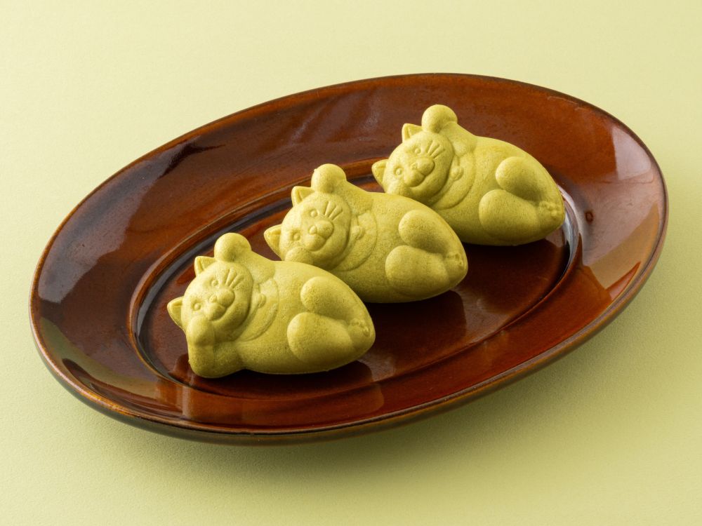 エキュート日暮里の「錦糸町白樺」より、各日15箱限定で販売される「たらふくもなか宇治金時」6個入り・税込み1,680円