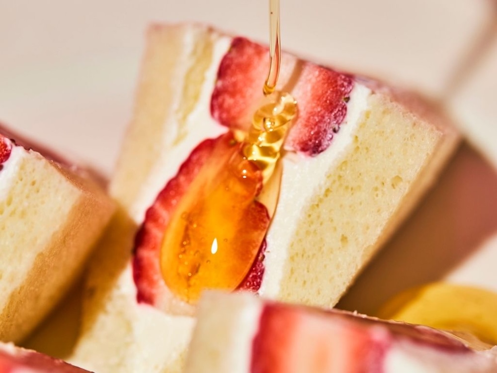 「苺のフルーツサンド」単品・税込み1,738円〜