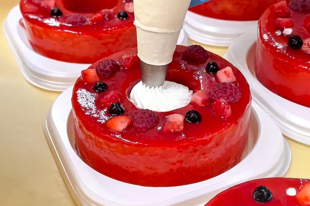 「ベリーベリーバウムクーヘン」イメージ