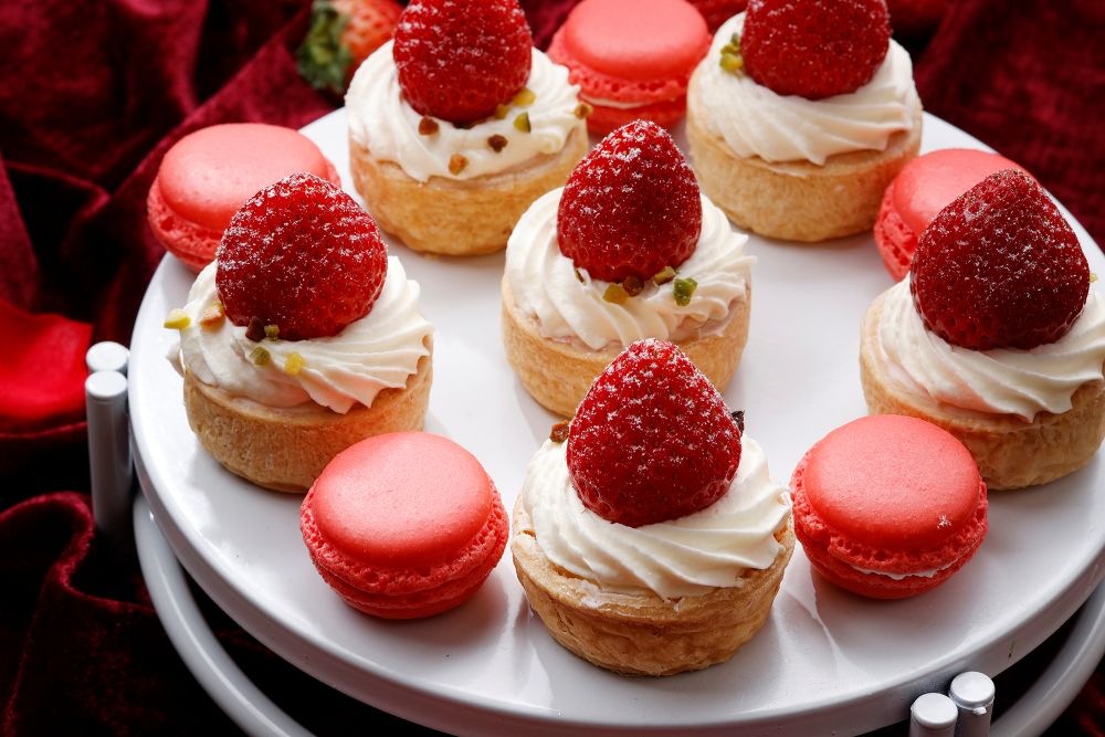 スイーツブッフェ「ストロベリーホリック」イメージ