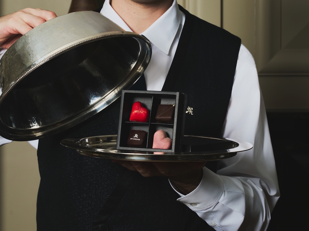 「ボンボンショコラ」4個入り・税込み2,200円