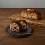 「発酵バターのパウンドケーキ（クルミとチョコレート）」1本・税込み1,740円