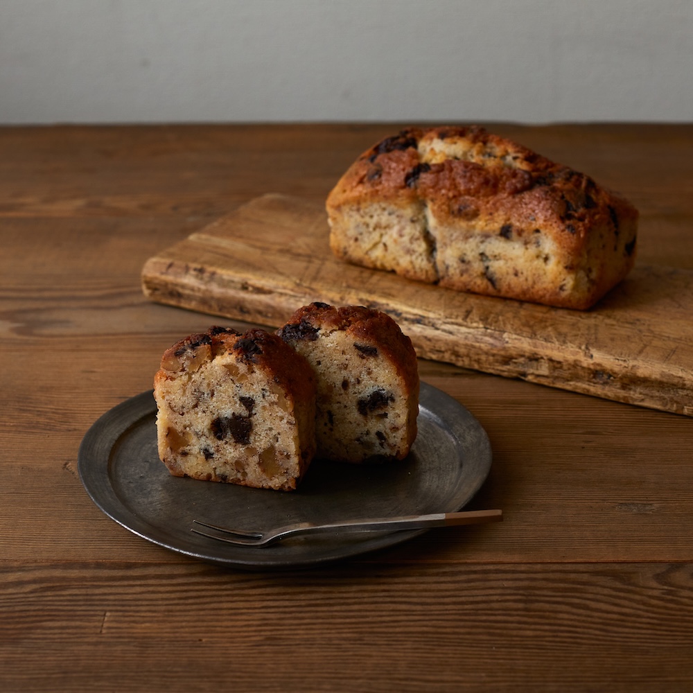 「発酵バターのパウンドケーキ（クルミとチョコレート）」1本・税込み1,740円