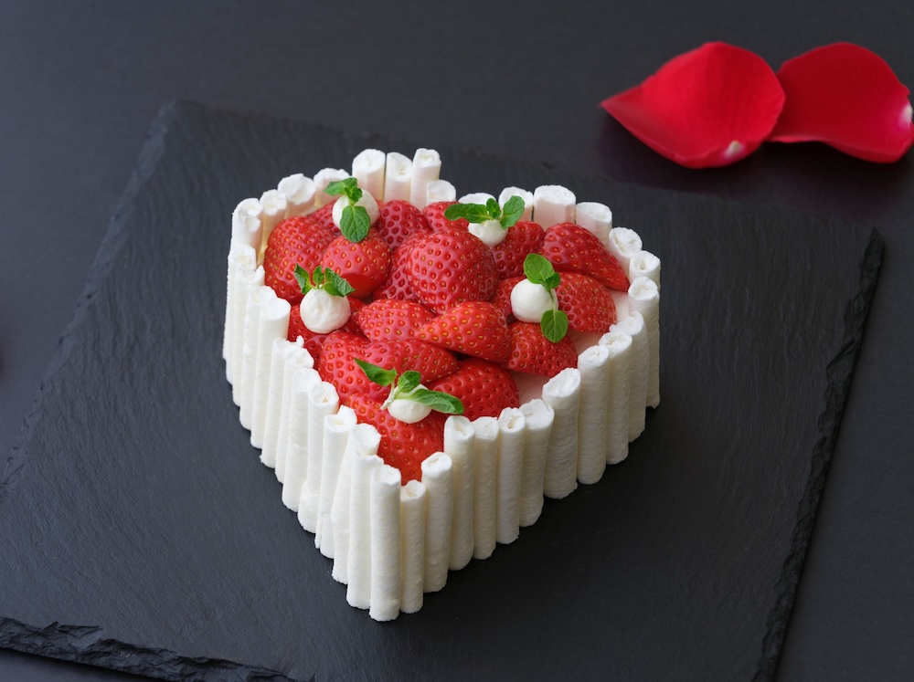 「“Eat me” 渋谷農園ストロベリーケーキ」イメージ