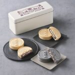 「kazunori ikeda individuel・メゾン シーラカンス」より販売される「シーラカンス モナカ3種セット 日本橋三越本店限定 ライオン缶」6個入り・税込み3,181円