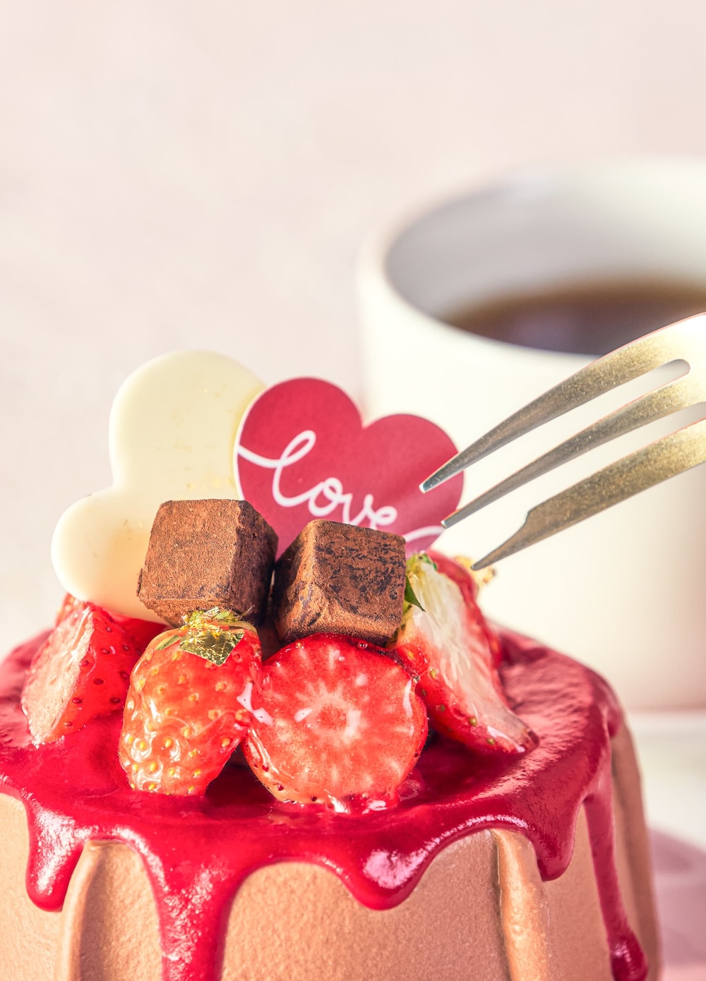 シフォンケーキ「〜Valentine Chiffon Cake〜 ストロベリーショコラ」イメージ