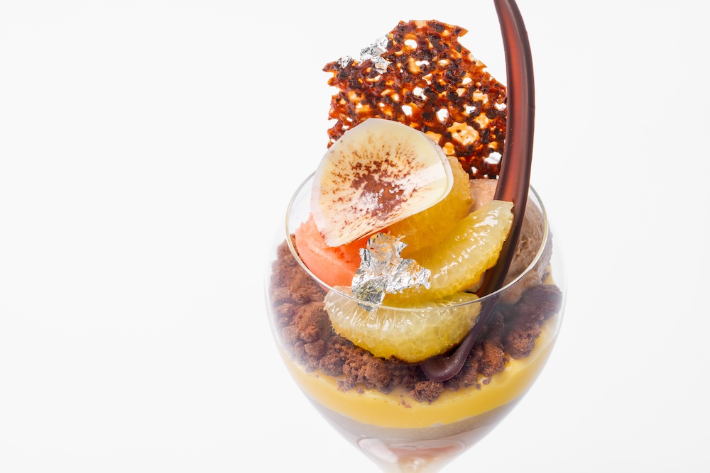 「日向夏 チョコレート オレンジのパフェ」イメージ