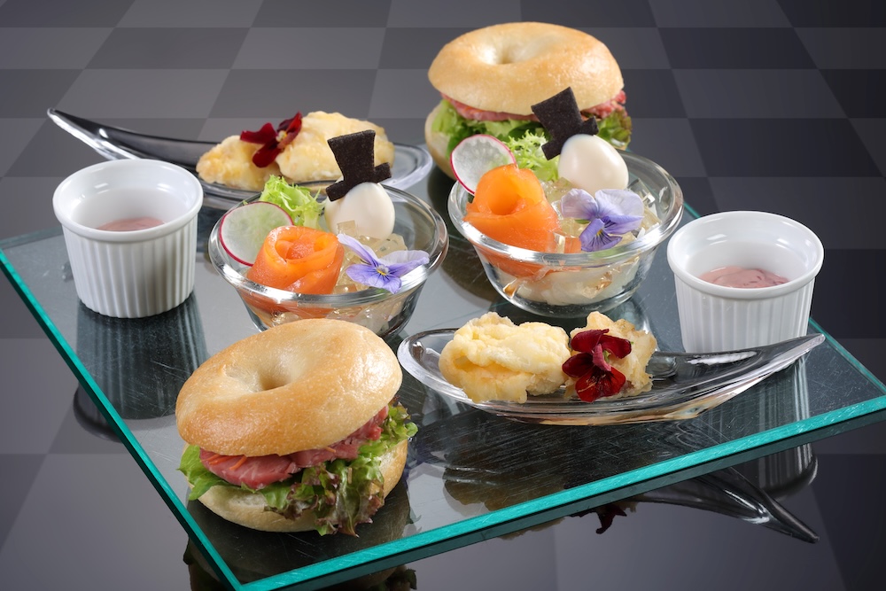 「ストロベリーアフタヌーンティー ～アリスのティーパーティー～」イメージ