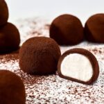 「スノーボール 黒」9個入り・1,728円