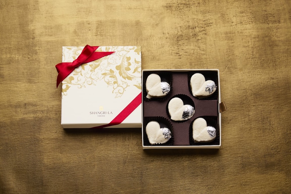 「ホワイトハートマカロン」税込み4,500円