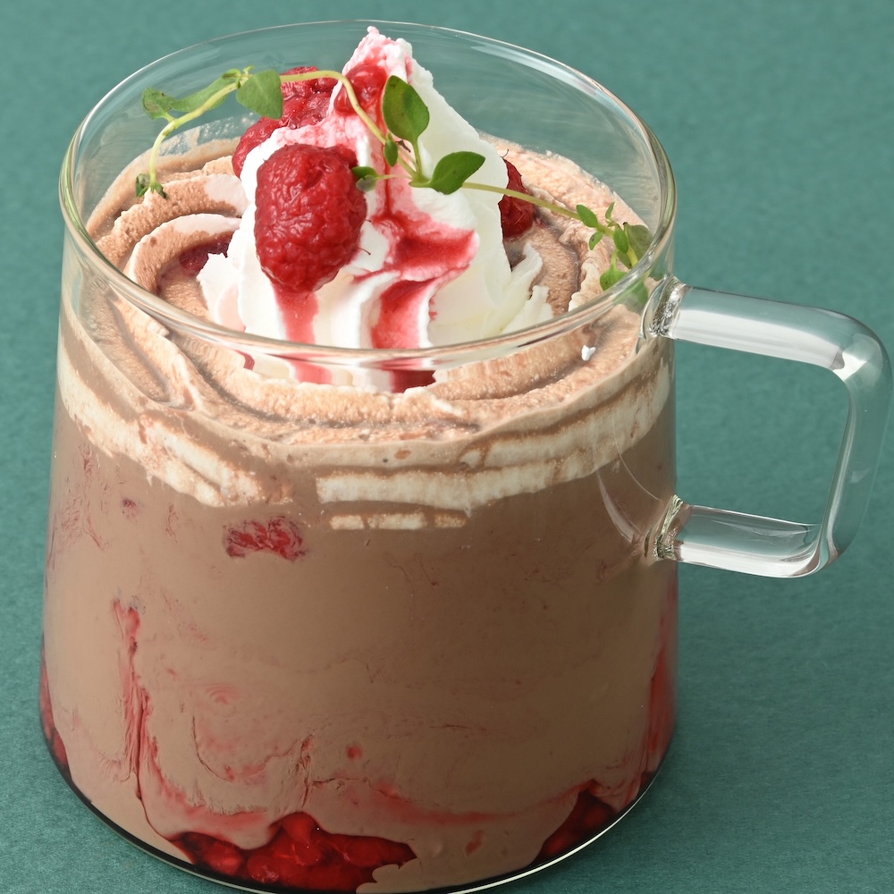 2月28日まで販売される「KAFFE OTTE」の「ホットベリーココア」税込み770円