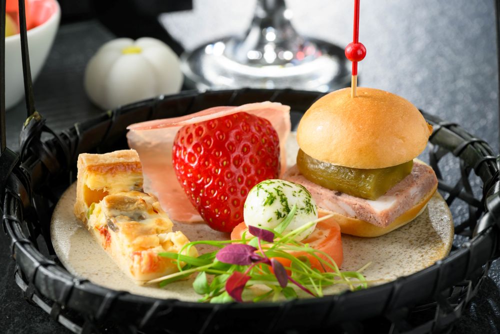 「いちごアフタヌーンティー」イメージ