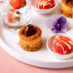 「Very Berry! 苺とSAKURAでときめく 春のアフタヌーンティー」イメージ