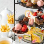 2月28日まで販売される「苺×チョコレート アフタヌーンティーセット」税込み3,500円(サービス料含む)※2月21・22日は販売なし。