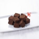 2月3日より順次発売される「とろける濃厚生チョコ」税込み453円