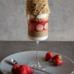 「和栗と季節の果物パフェ “国産いちご“」イートイン・税込み2,970円