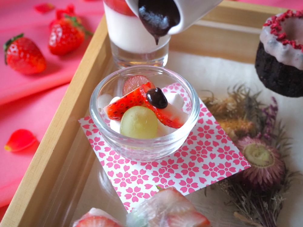 「苺に恋するストロベリーアフタヌーンティー」イメージ