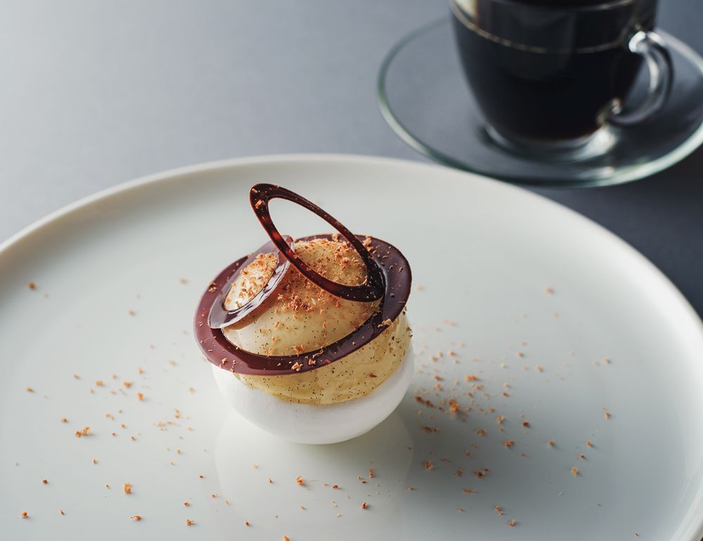 「ヴァンサン・ヴァレ」より販売される「パヴロワ タドカ（PAVLOVA TADOKA）」5,000円（別途ドリンク）