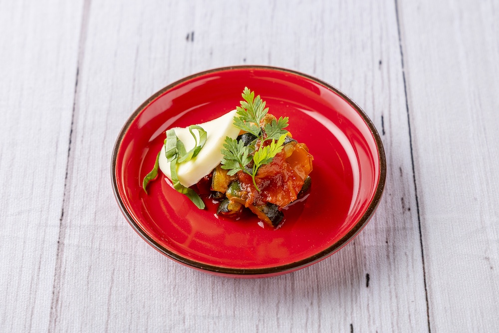 「ガーデン・ストロベリー・アフタヌーンティー」イメージ