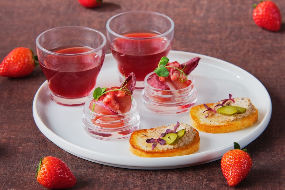 「いちごとチョコレートのアフタヌーンティーwithハーゲンダッツ」イメージ