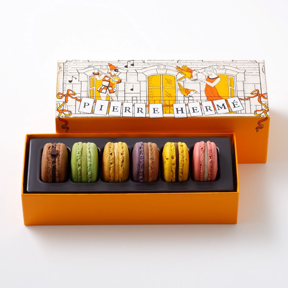 「ピエール・エルメ・パリ」より販売される「マカロン6個詰合せ」3,348円