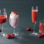 左から、3階の「カクテル＆ティーラウンジ」で販売される「あまおうジュース」「贅沢いちごミルク」「いちごのシャンパンカクテル」「ストロベリーマルガリータ」