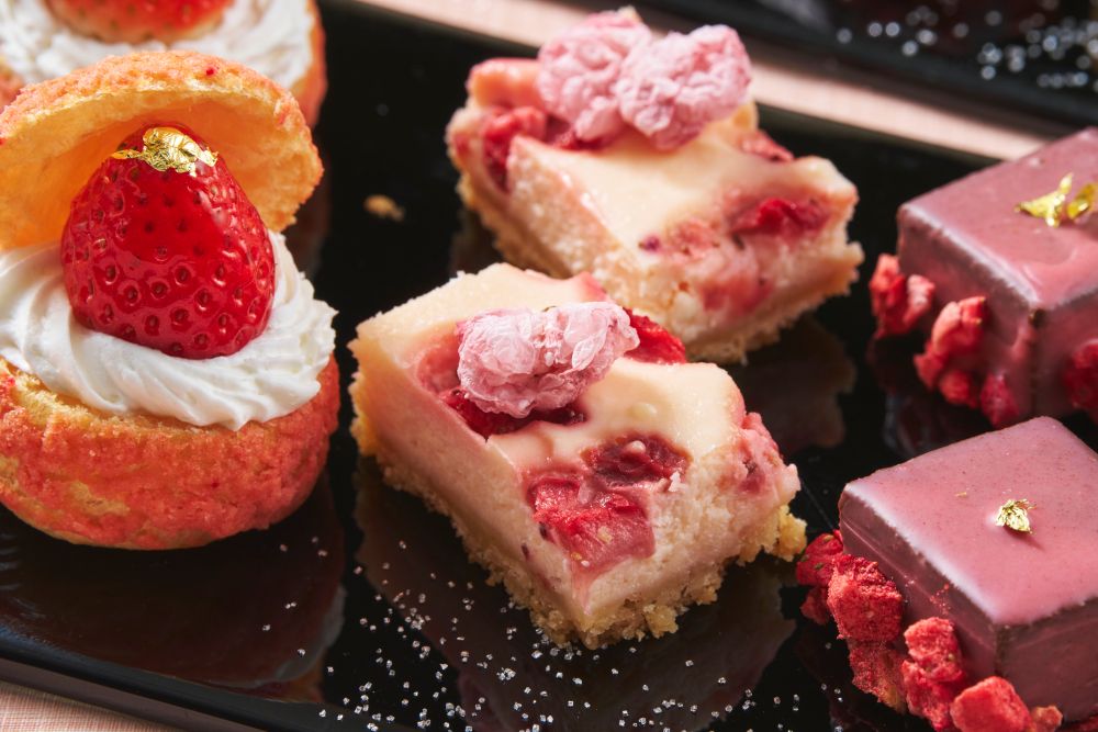 「桜といちごのアフタヌーンティー」イメージ