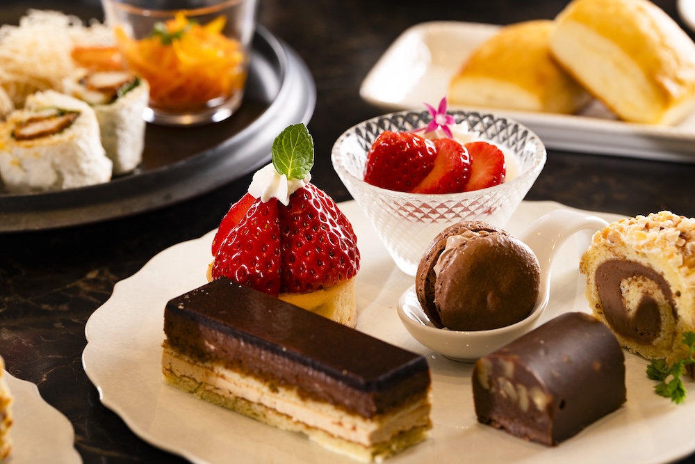 「苺とショコラのアフタヌーンティー」イメージ