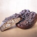 1月27日より順次発売中の「もちっとチョコぱん」税込み181円(沖縄県除く)