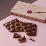 「タブレット（レ・アマンド）」1個入り・税込み1,620円