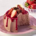 シフォンケーキ「〜Valentine Chiffon Cake〜 ストロベリーショコラ」イメージ