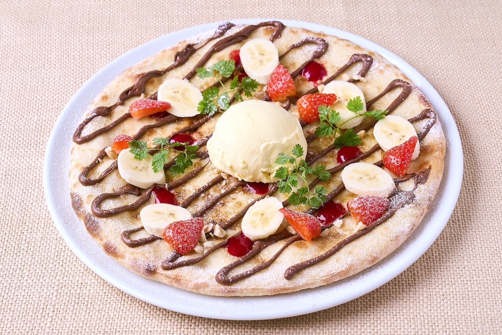 「カプリチョーザ」の「ドルチェピザwithヌテラonアイス」税込み1,180円