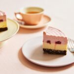 「いちごのムースとバニラのババロワケーキ」税込み5,076円