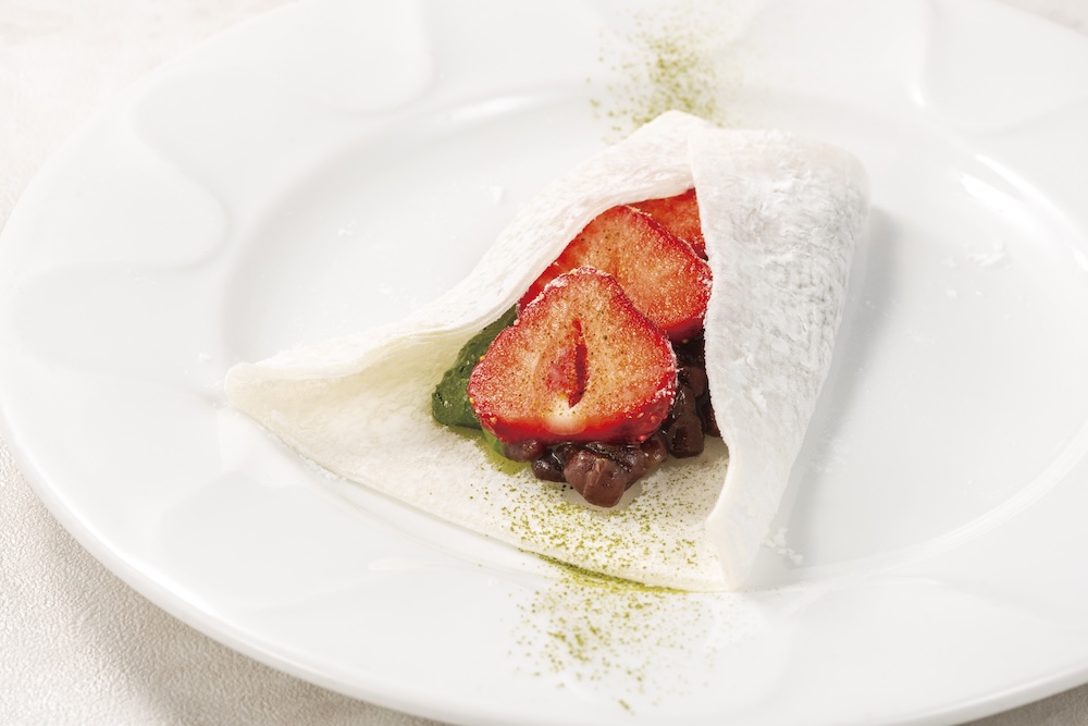 「デニーズの苺大福～あまおう」税込み429円