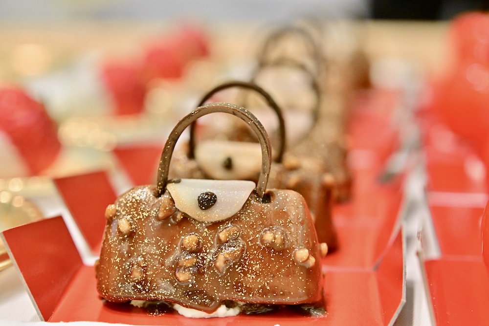 「箱根仙石原プリンスホテル」の各日10食限定「春色箱根旅〜きらめきスイーツボックス〜」ドリンク付き・3,000円