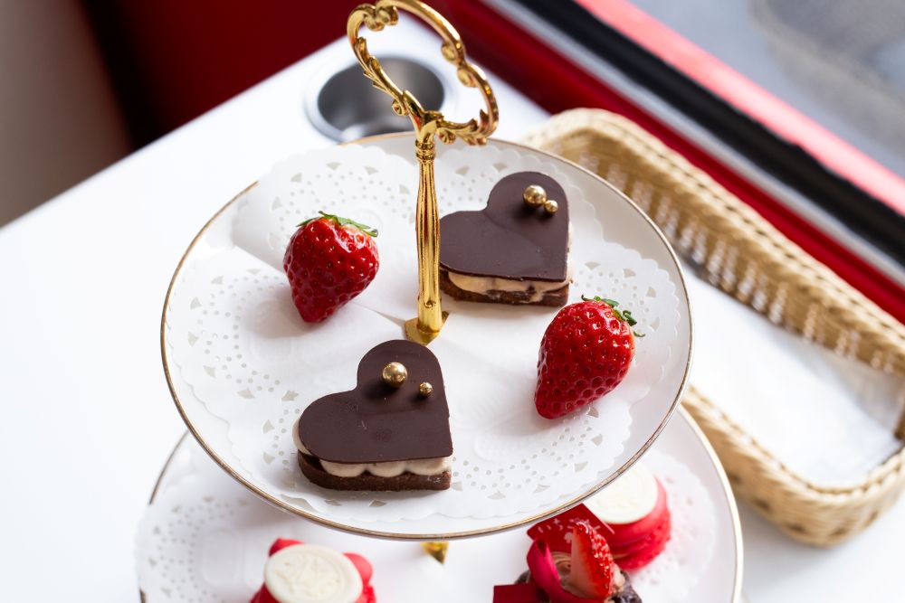 「いちごさんバス」アフタヌーンティーのイメージ