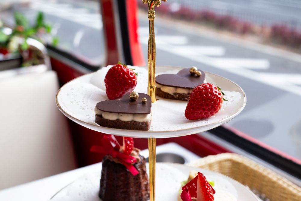 「いちごさんバス」アフタヌーンティーのイメージ