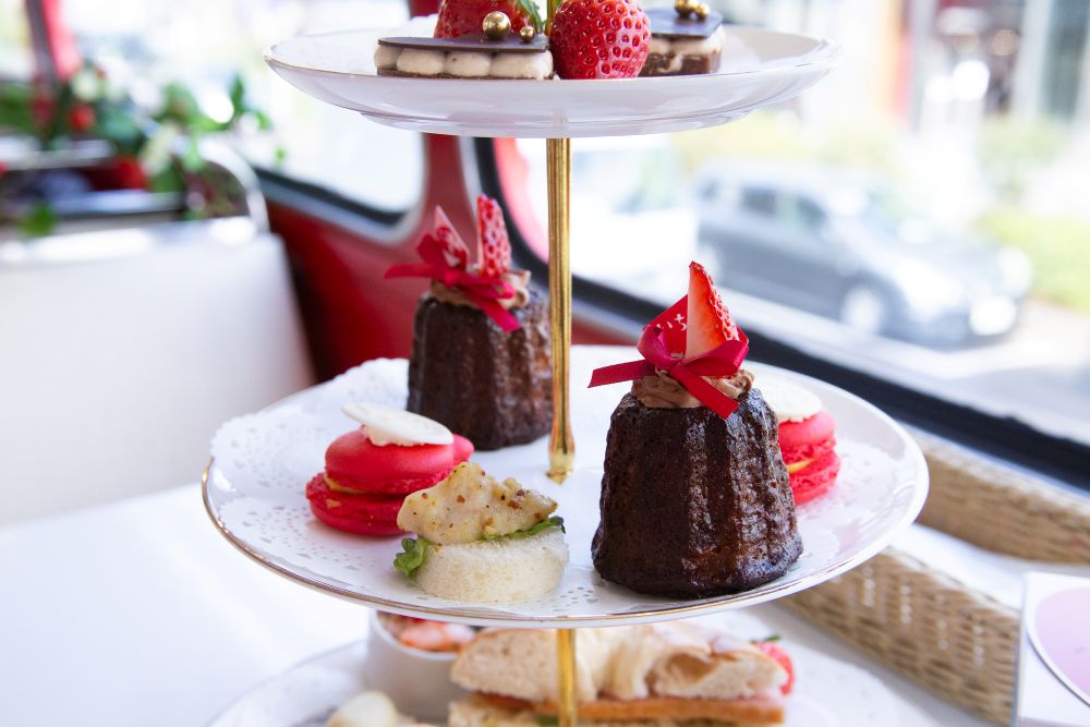 「いちごさんバス」アフタヌーンティーのイメージ