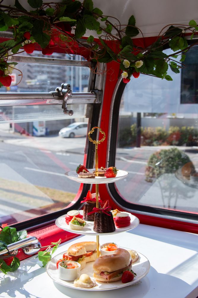 「いちごさんバス」アフタヌーンティーのイメージ